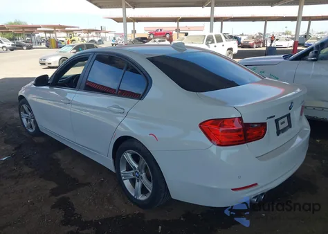 2015 BMW 328I xDrive из США, поврежденный, VIN WBA3B5G52FNS15944